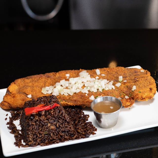 Bistec Empanizado.