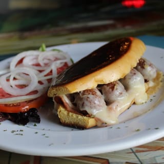 Pan con Croqueta
