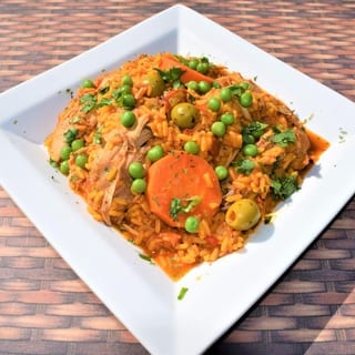 Arroz con Pollo Dinner